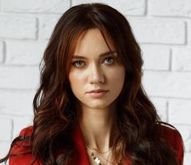 LAURA GUTIUM
