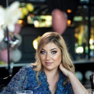 Larisa Lascu