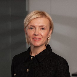 OXANA LAVUȘCHINA